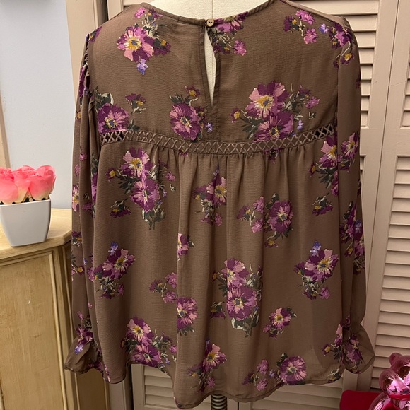 💜TORRID TOP💜 - Picture 6 of 10